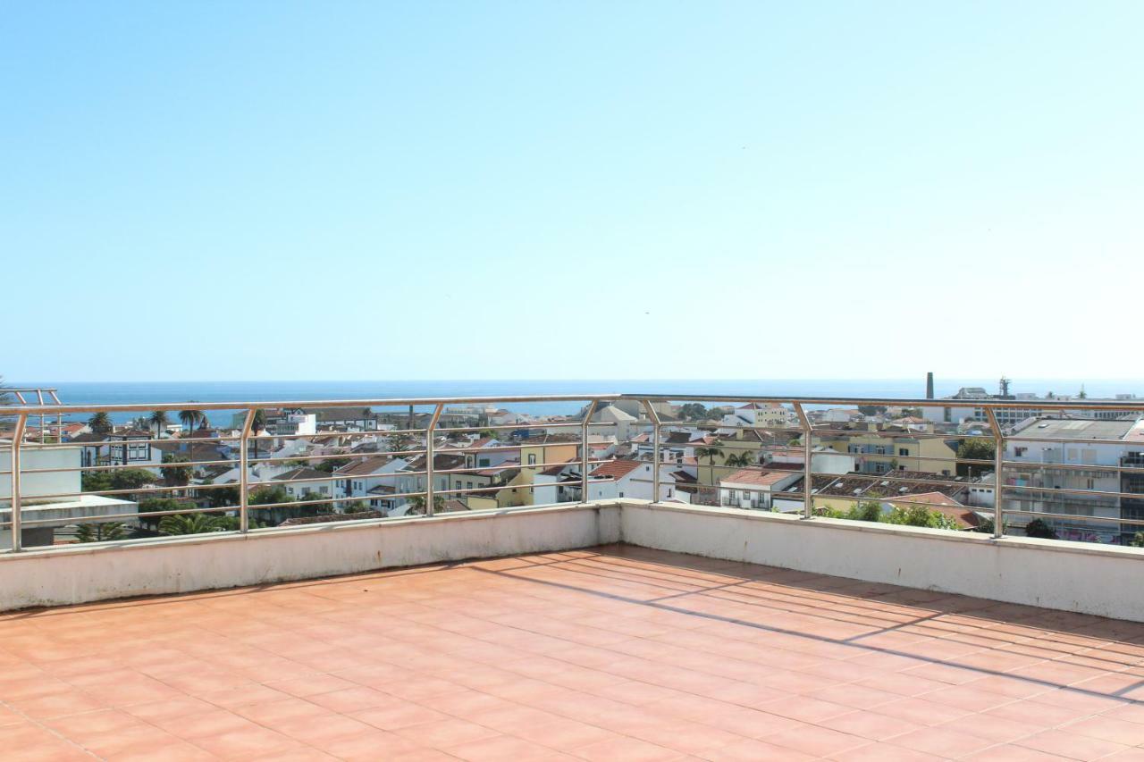Penthouse City Center Apartment ポンタ・デルガダ エクステリア 写真
