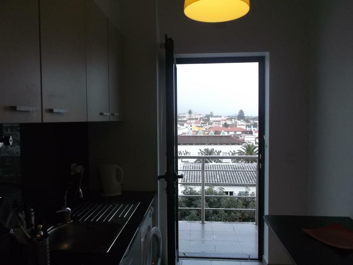 Penthouse City Center Apartment ポンタ・デルガダ エクステリア 写真